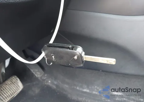 2021 Kia Soul Lx z USA, uszkodzony, nr VIN KNDJ23AU2M7783658